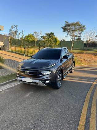 FIAT TORO 2.0 16V TURBO DIESEL VOLCANO 4WD AT9