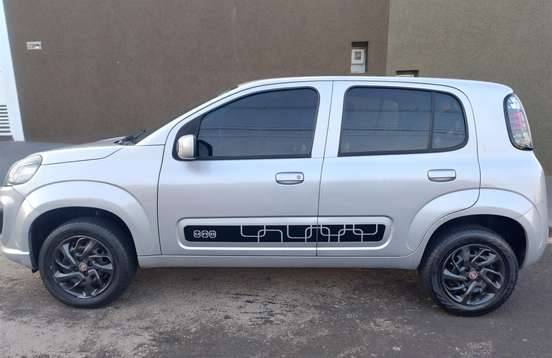 FIAT-UNO-2018
