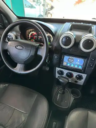 FORD-ECOSPORT-2011