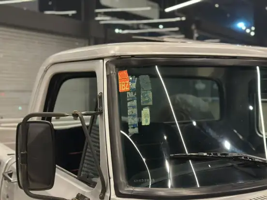 FORD-F-1000-1987