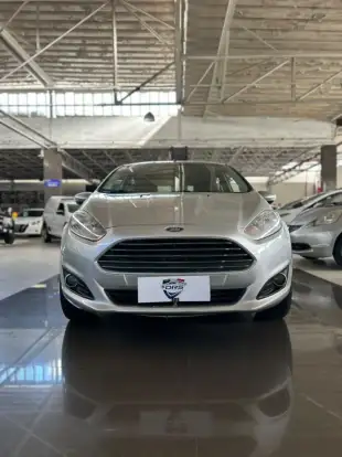 FORD-FIESTA-2014