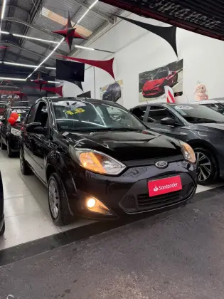 FORD FIESTA 1.6 SE SEDAN 16V FLEX 4P MANUAL