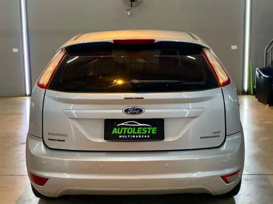 FORD-FOCUS-2.0 16V FLEX 4P AUTOMÁTICO FORD-FOCUS-2012