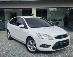 FORD FOCUS 2.0 GLX 16V FLEX 4P MANUAL FORD FOCUS 2.0 GLX 16V FLEX 4P MANUAL