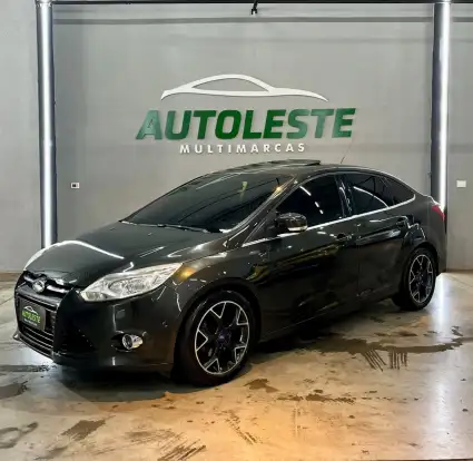 FORD-FOCUS-2013