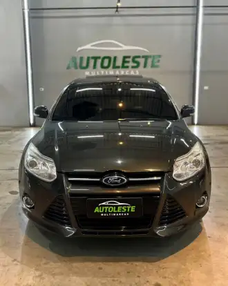 FORD-FOCUS-2013