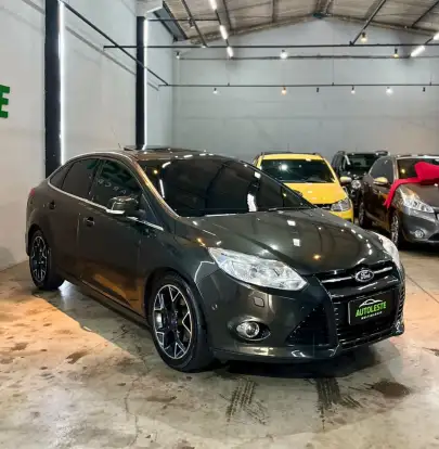 FORD-FOCUS-2013