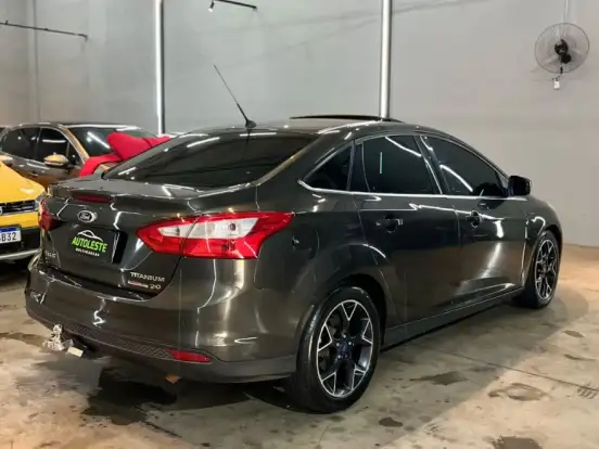 FORD-FOCUS-2.0 TITANIUM PLUS SEDAN 16V FLEX 4P POWERSHIFT FORD-FOCUS-2013