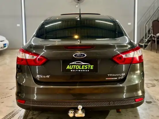 FORD-FOCUS-2.0 TITANIUM PLUS SEDAN 16V FLEX 4P POWERSHIFT FORD-FOCUS-2013