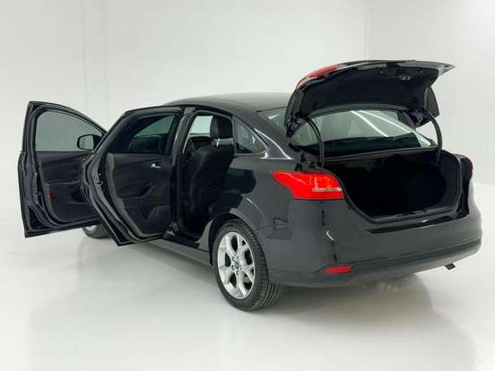 FORD-FOCUS-2.0 SE 16V FLEX 4P POWERSHIFT FORD-FOCUS-2018