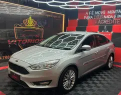 FORD FOCUS 2.0 SE PLUS 16V FLEX 4P POWERSHIFT FORD FOCUS 2.0 SE PLUS 16V FLEX 4P POWERSHIFT