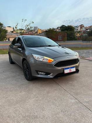 FORD FOCUS 2.0 SE PLUS FASTBACK 16V FLEX 4P POWERSHIFT