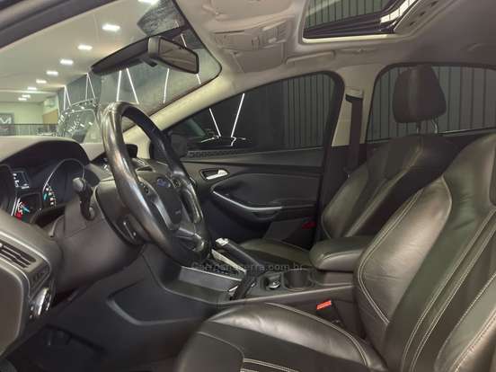 FORD-FOCUS-2.0 TITANIUM PLUS 16V FLEX 4P POWERSHIFT FORD-FOCUS-2014