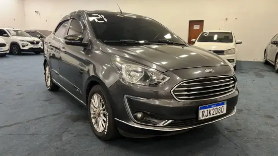 FORD KA 1.5 TI-VCT FLEX TITANIUM SEDAN AUTOMÁTICO