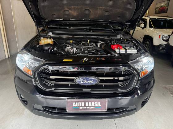 FORD RANGER 2.2 BLACK 4X2 CD 16V DIESEL 4P AUTOMÁTICO