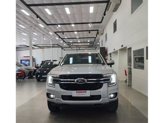 FORD RANGER 3.0 V6 TURBO DIESEL CD XLT 4X4 AUTOMÁTICO