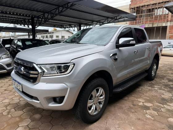 FORD RANGER 3.2 XLT 4X4 CD 20V DIESEL 4P AUTOMÁTICO
