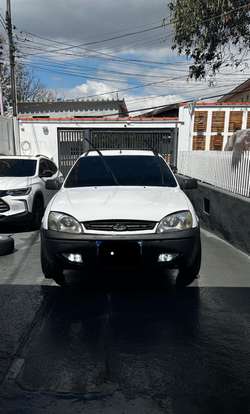FORD-COURIER-2009