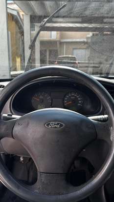 FORD-COURIER-2009