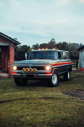 FORD-F-1000-1984