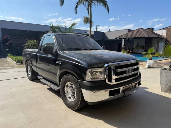 FORD F-250 4.2 XLT 4X2 CS TURBO INTERCOOLER DIESEL 2P MANUAL