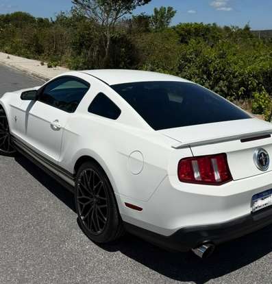 FORD-MUSTANG-2012