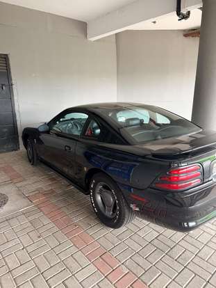 FORD-MUSTANG-1995