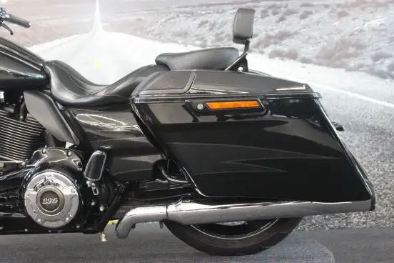 HARLEY-DAVIDSON-CVO STREET GLIDE HARLEY-DAVIDSON-CVO STREET GLIDE-2017