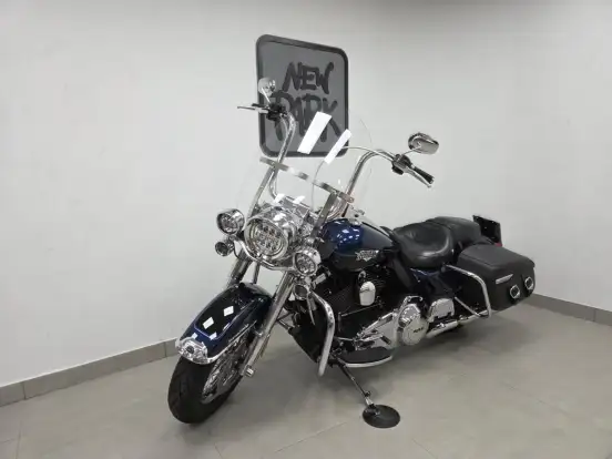 HARLEY-DAVIDSON-ROAD KING CLASSIC-2012