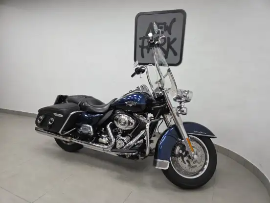 HARLEY-DAVIDSON-ROAD KING CLASSIC HARLEY-DAVIDSON-ROAD KING CLASSIC-2012