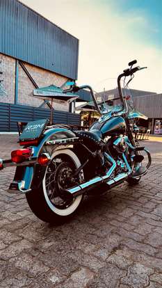 HARLEY-DAVIDSON-SOFTAIL HERITAGE CLASSIC-2015