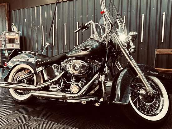HARLEY-DAVIDSON-SOFTAIL HERITAGE CLASSIC HARLEY-DAVIDSON-SOFTAIL HERITAGE CLASSIC-2015