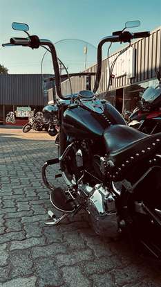 HARLEY-DAVIDSON-SOFTAIL HERITAGE CLASSIC-2015
