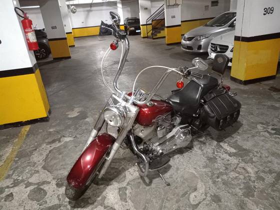 HARLEY-DAVIDSON SOFTAIL HERITAGE CUSTOM 
