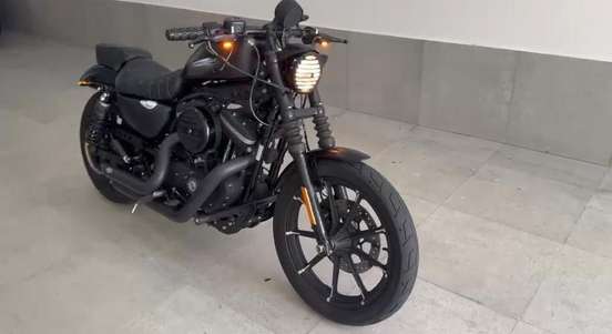 HARLEY-DAVIDSON-SPORTSTER IRON 883-2020