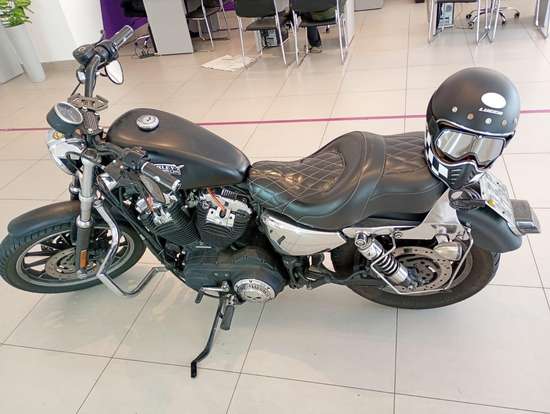 HARLEY-DAVIDSON-SPORTSTER XL 883 CUSTOM-2007