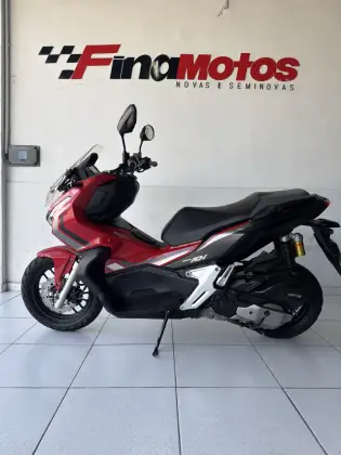 HONDA ADV 