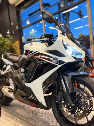 HONDA-CBR 650R ABS-2024