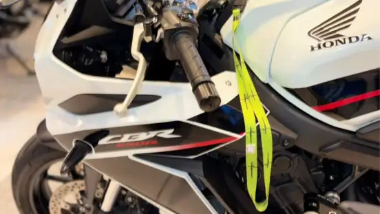 HONDA-CBR 650R ABS-2024