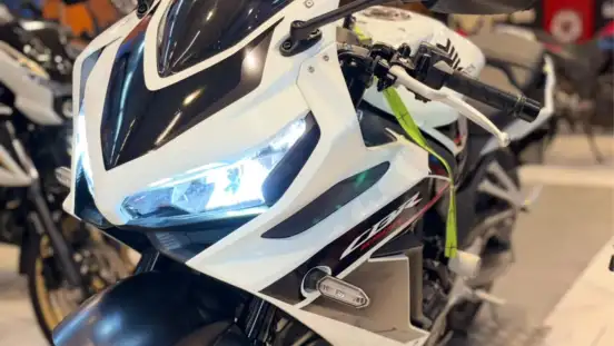 HONDA-CBR 650R ABS-2024