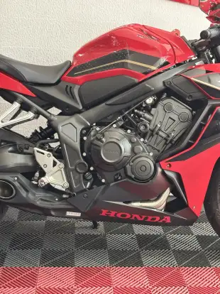 HONDA-CBR 650R ABS-2024
