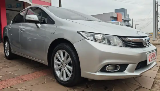 HONDA CIVIC 1.8 LXL 16V FLEX 4P AUTOMÁTICO