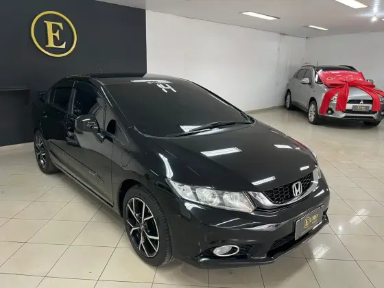 HONDA CIVIC 1.8 LXS 16V FLEX 4P MANUAL