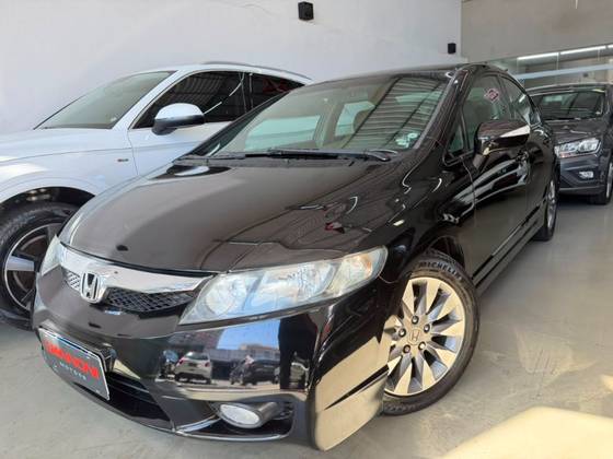 HONDA CIVIC 1.8 LXL 16V FLEX 4P AUTOMÁTICO