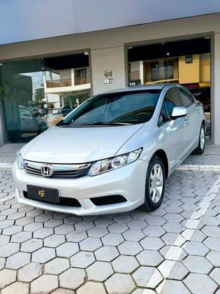 HONDA CIVIC 1.8 LXS 16V FLEX 4P AUTOMÁTICO