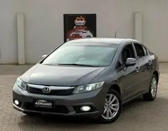 HONDA CIVIC 1.8 LXS 16V FLEX 4P AUTOMÁTICO HONDA CIVIC 1.8 LXS 16V FLEX 4P AUTOMÁTICO
