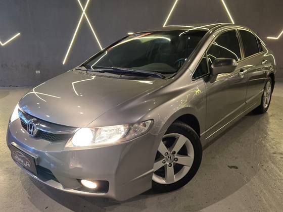 HONDA CIVIC 1.8 LXS 16V FLEX 4P MANUAL