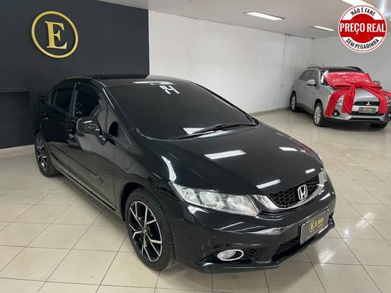 HONDA CIVIC 1.8 LXS 16V FLEX 4P MANUAL