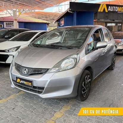 HONDA-FIT-2013