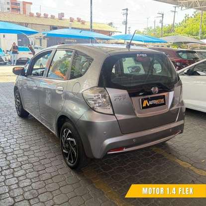 HONDA-FIT-2013